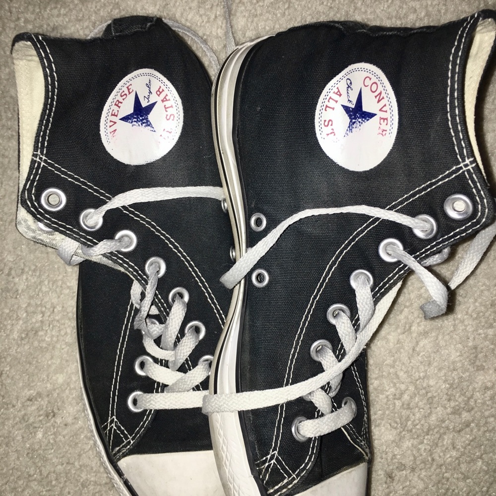 Black Chuck Taylor Converse